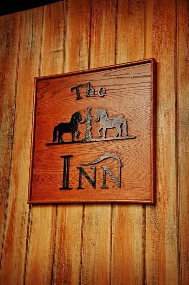 The Inn At Montrose Экстерьер фото